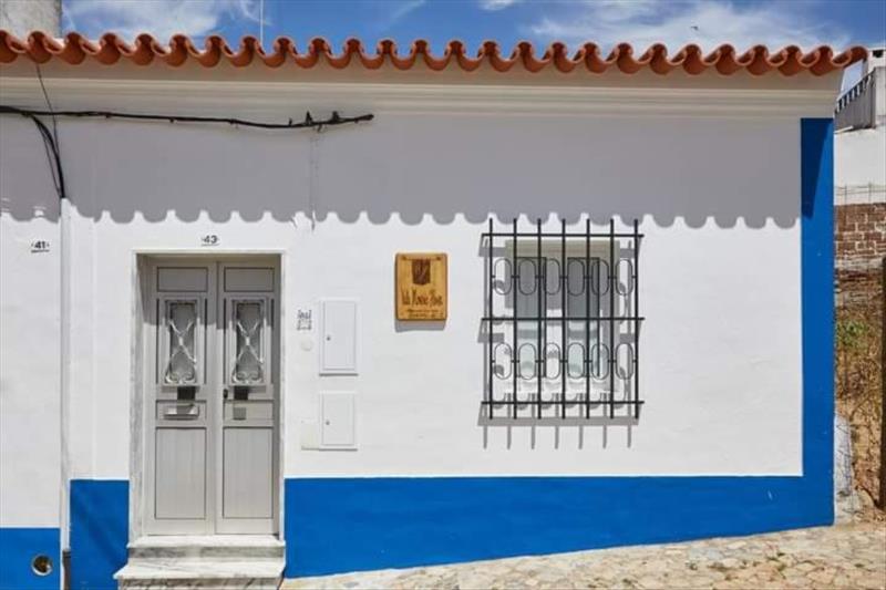 Português, Inglês e Espanhol